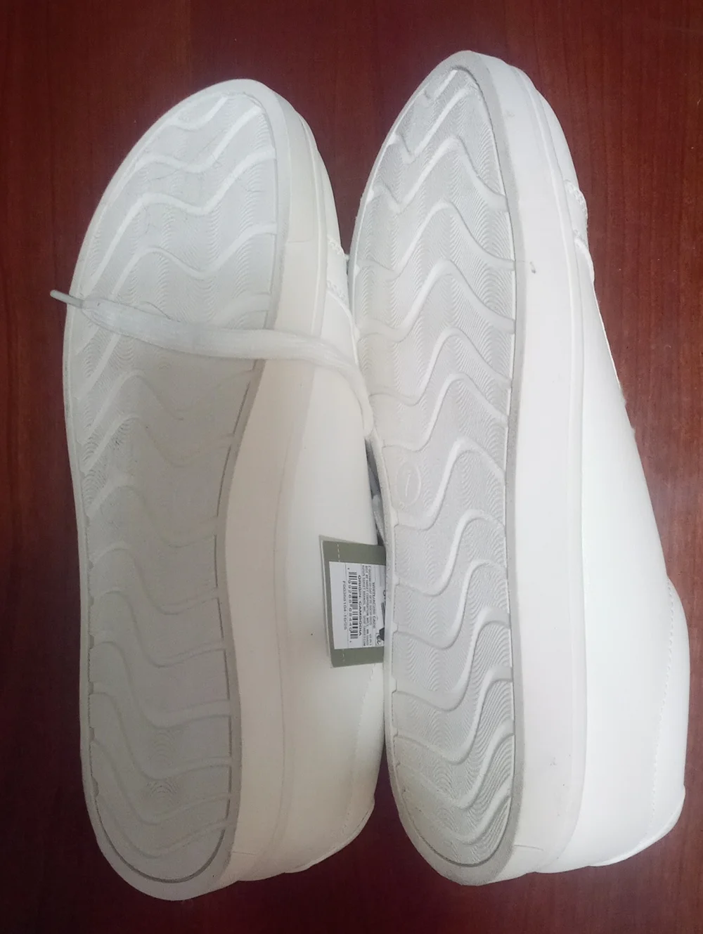 Goodfellow & Co White Low-Top Leather Sneakers NWT $40 Sz  7
